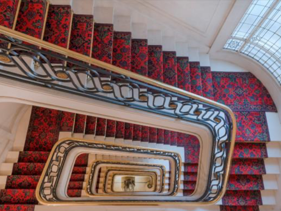 Paris Signature